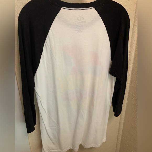 Incredible  2 T-shirt size Small and Medium - Picture 8 of 8